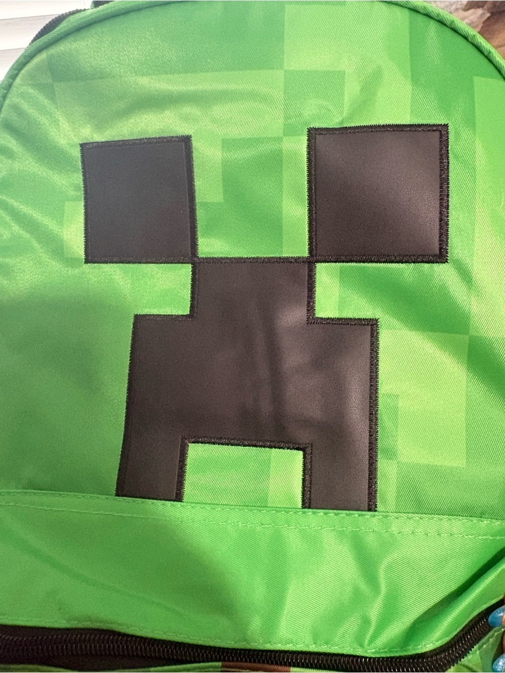 Creeper Green Backpack - Minecraft - Picture 5 of 8
